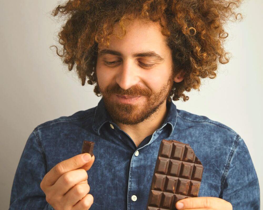 can vegans eat chocolate