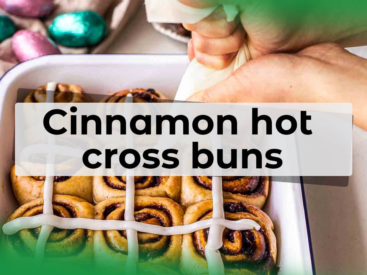 Vegan brunch- Cinnamon hot cross buns