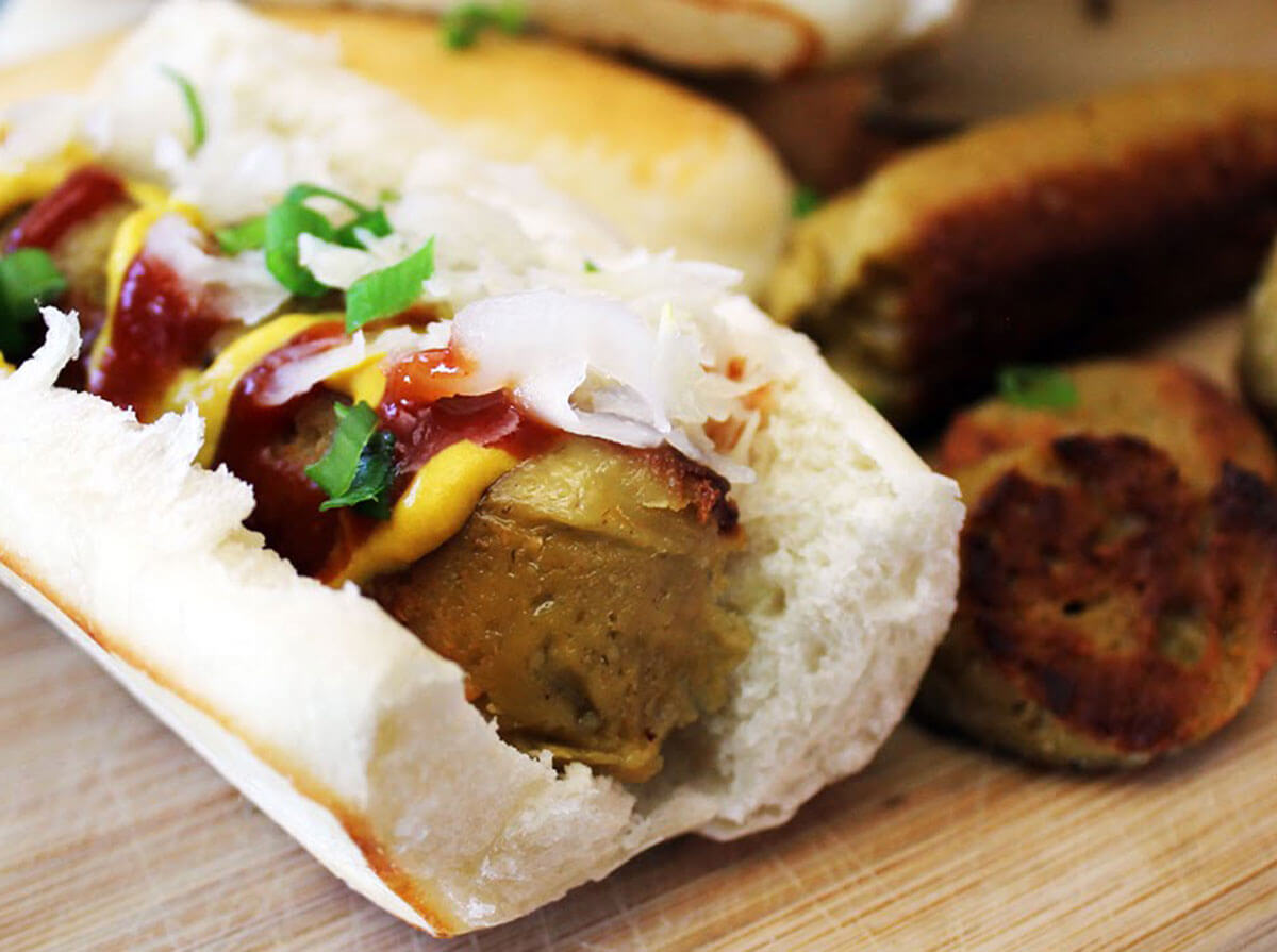 The Rise of Vegan Sausages: Crafting Meatless Delights