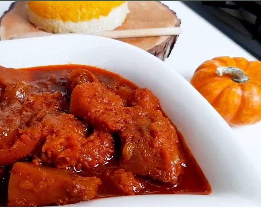 After twenty to thirty minutes, the pumpkin stew is ready, and you can put it in your favorite dish and serve the stew hot with rice or bread. Enjoy!
