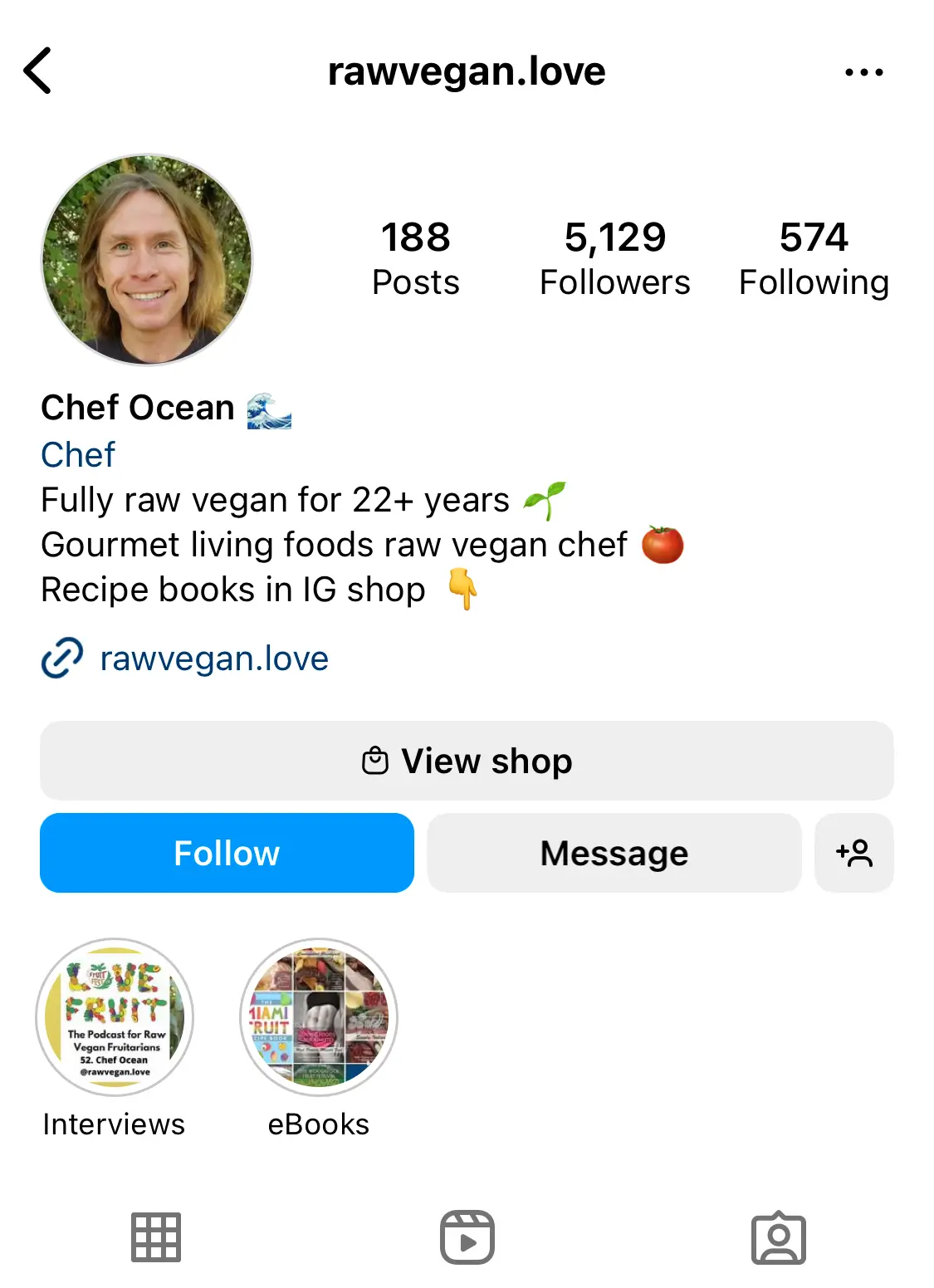 Top raw vegans on Instagram and YouTube🌱VEGi1